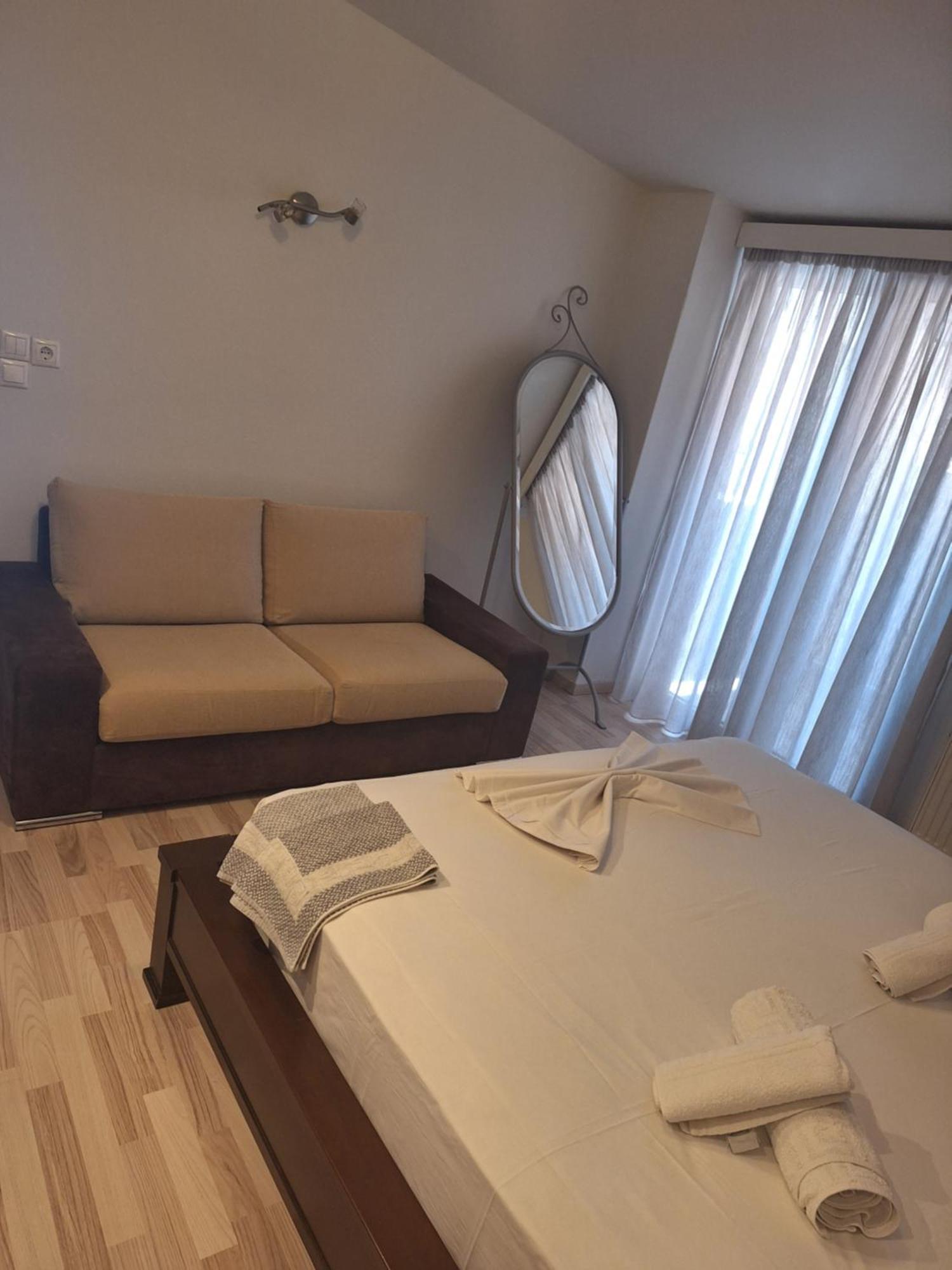 Revisapartments Brown *